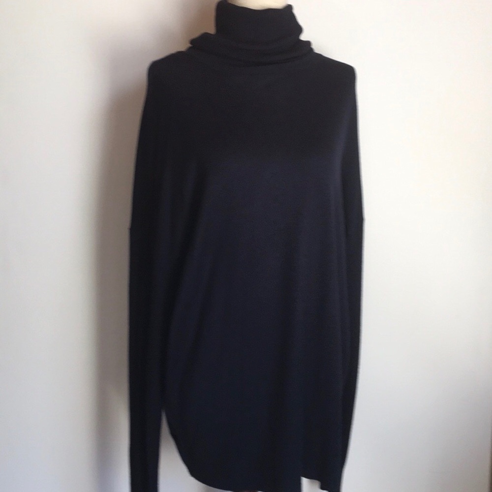 turtleneck w/ satin back